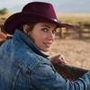 DRESHOW Women Men Classic Felt Wide Brim Western Cowboy & Cowgirl Cap Belt Buckle Retro Panama Hat Unisex Rolled up Caps(1 Pack Style 1: Burgundy (Hat Circumference: 22-22.8″))